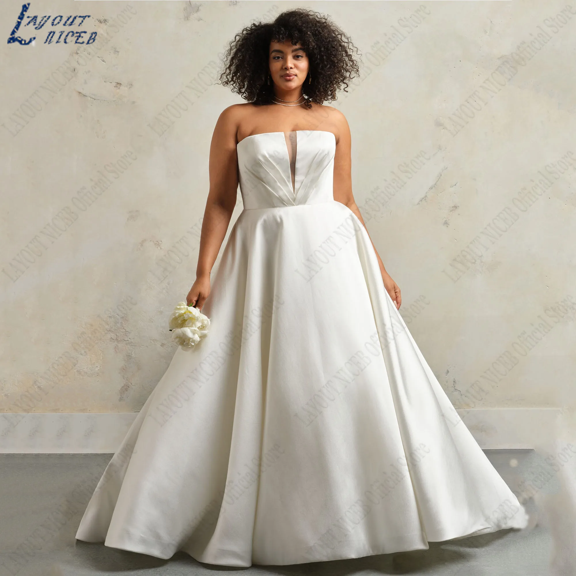 

LAYOUT NICEB Strapless Large Size Wedding Gowns Sleeveless A-Line Satin vestidos de noiva Backless Simple Bride Dress Customized