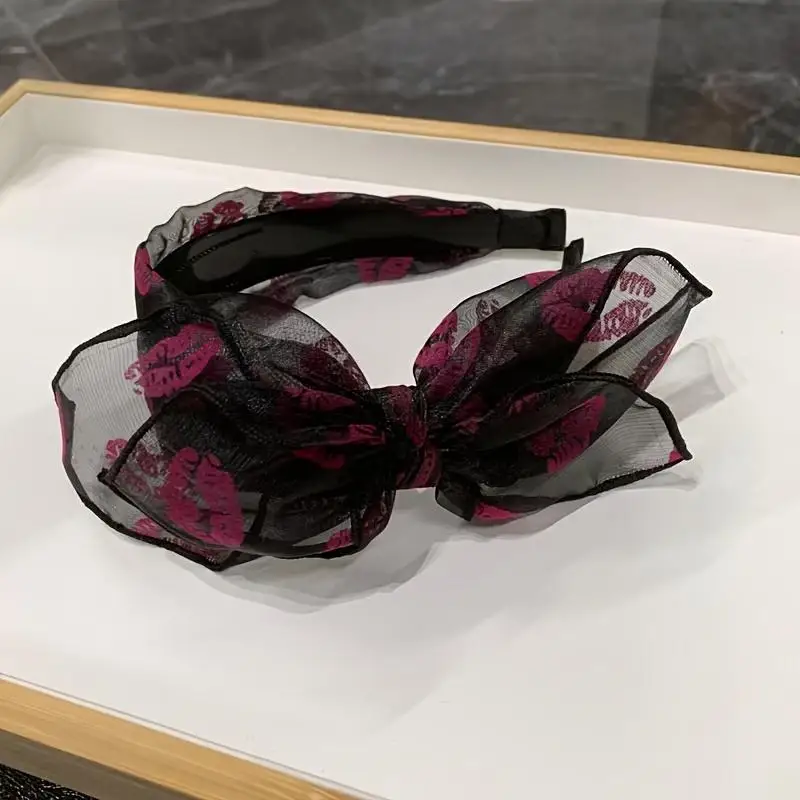 1 buah ikat kepala grafis bermotif bibir tidak beraturan wanita kepala lebar elegan dan bergaya, cocok untuk pesta sehari-hari atau mengambil foto