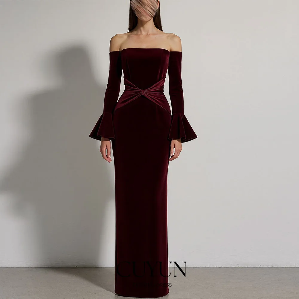 

CUYUN Boat Neck Long Sleeves Evening Gown Straight Criss-Cross Prom Party Gown Customized Women Formal Event Dresses 2026