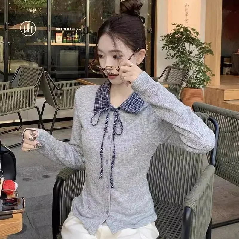 Maglione lavorato a maglia con colletto polo per donna in stile college primaverile, vestibilità slim, vita stretta, maniche lunghe, top a strati a quadretti retrò