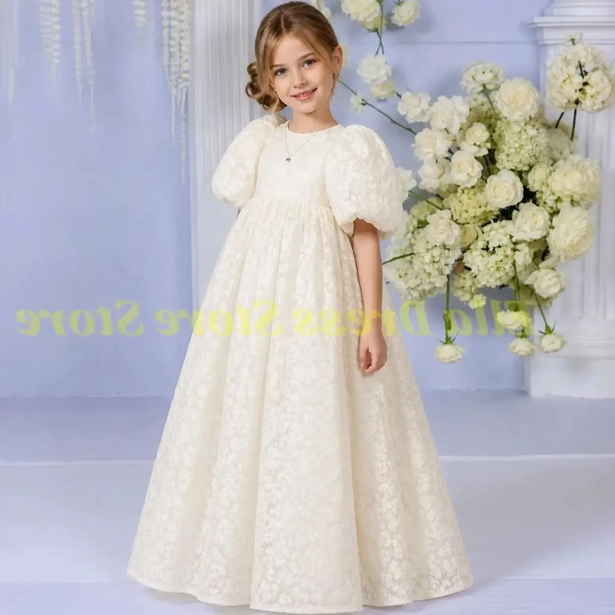 Weißes Blumenmädchenkleid mit Ballonärmeln für Hochzeiten, Ausgeschnittenes Spitzenkleid, Langes Prinzessinnenkleid für Kinder, Festkleid für Erstkommunion, Großhandel – Detail 3