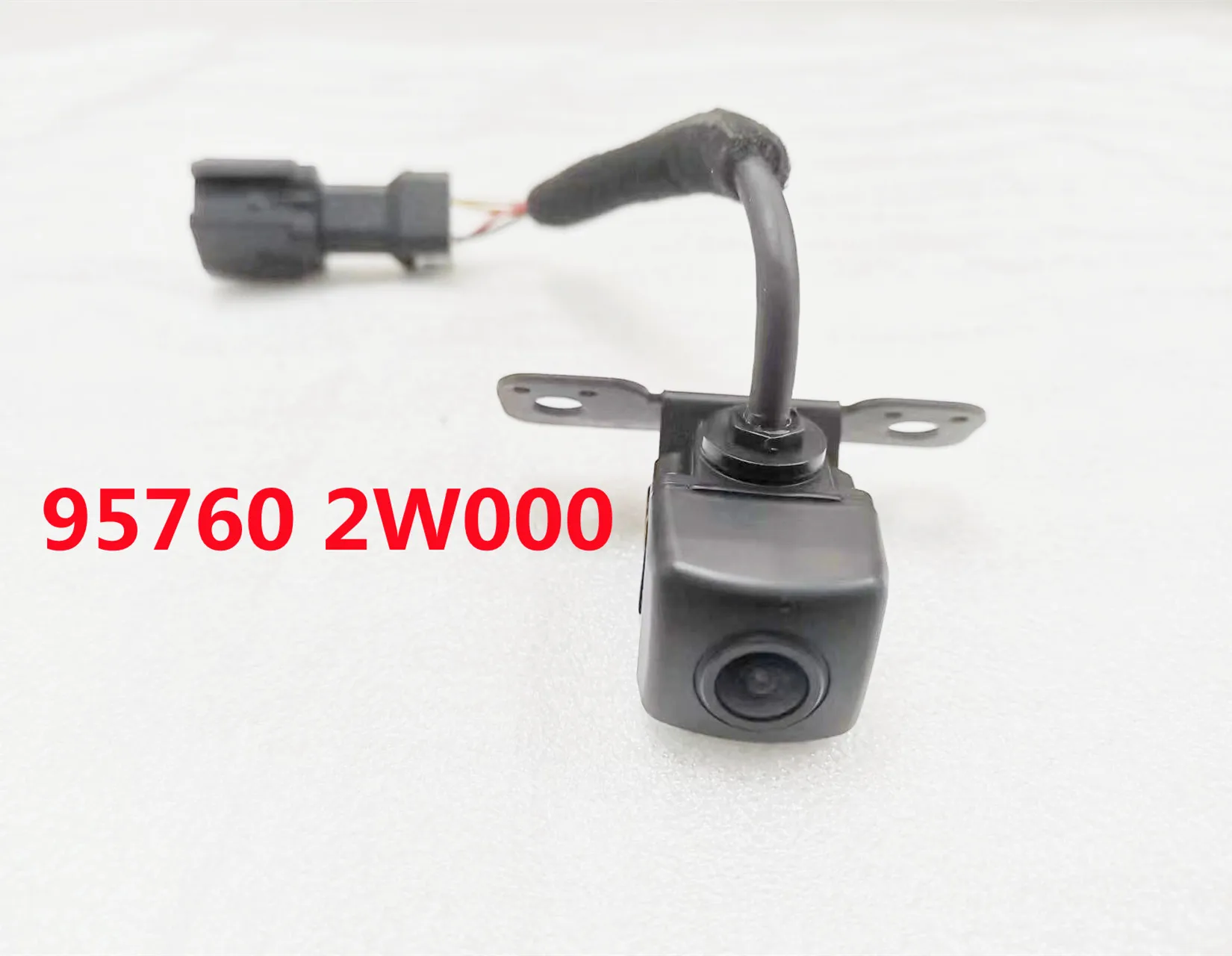 

Original Rear View Camera 957602W000 For HYUNDAI Santa Fe DM 2013-2016 95760 2W000 95760-2W000