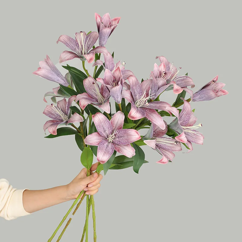 

3-head oil painting lily artificial flower decoration European retro smudged gradient color feel moisturizing home hotel wedding