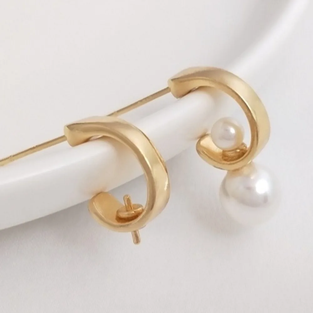

Pearl Half Hole Holder C-shaped Fashion Earrings Copper 14K Gold Color Light Luxury Handmade DIY Earrings Accessories Material