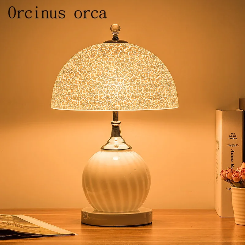 

Modern minimalist creative study bedroom lamp lamp glass bedside lamp light warm warm wedding celebration