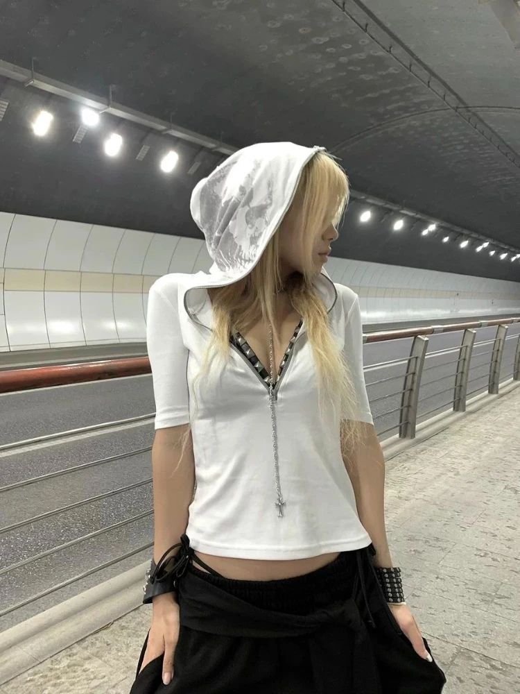 خمر الجمجمة طباعة سليم مقنعين القمم المرأة شيك تصميم تحسس Y2K الظلام نمط منتصف الأكمام الرياضة قصيرة الأكمام ملابس النساء البريدي