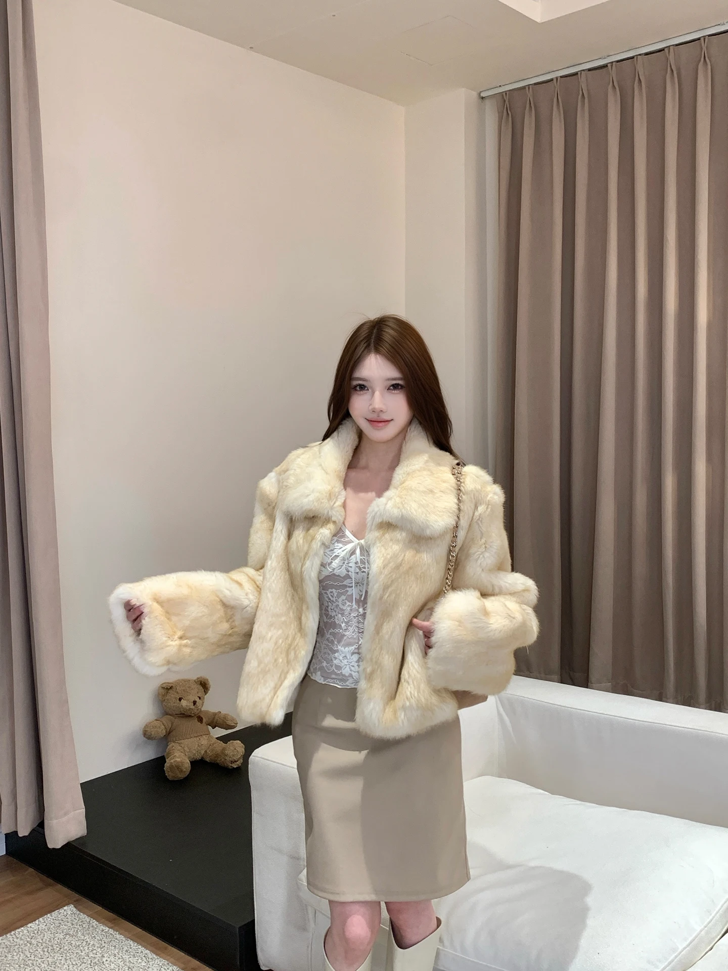 

Пальто из кроличьего меха Bozhi для женщин: премиум-качество, винтажный стиль, длинный рукав, приталенный крой, производство Китай