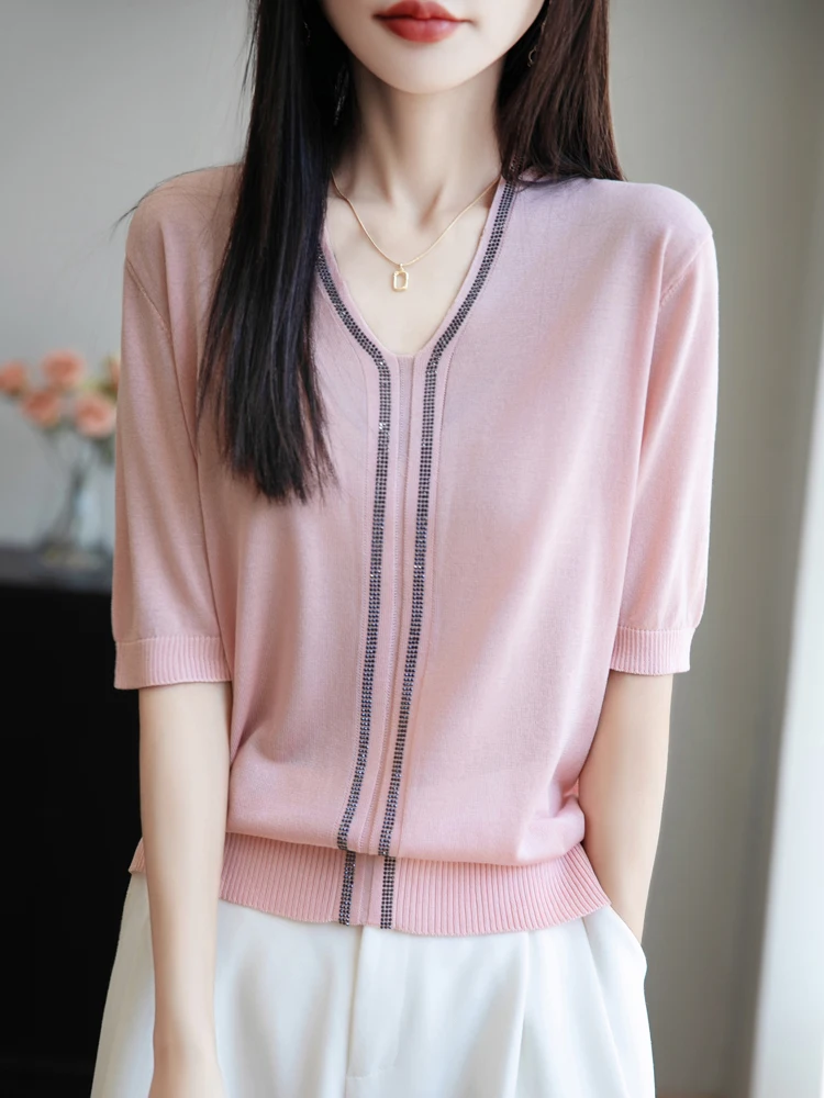 

2025 New Summer Short Sleeve T-Shirt V-Neck Solid color T-Shirt-Shirt Women's High Grade T-Shirt Fashion Comfortable T-Shirt Top