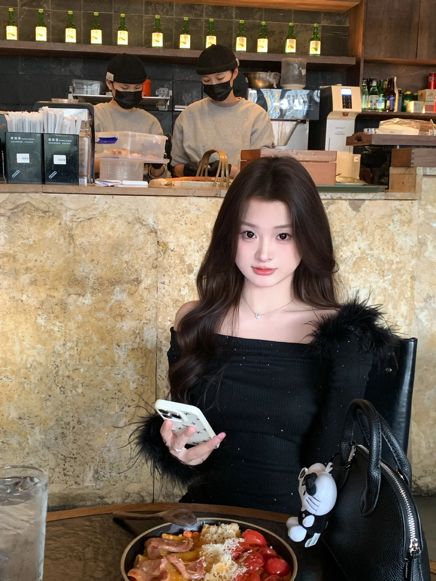 

Banana Knitted Sweater Women's Slim Fit Long Sve Sparkling Rhinestone oulder Bared Furry Top Sweet Sle Spring Wear