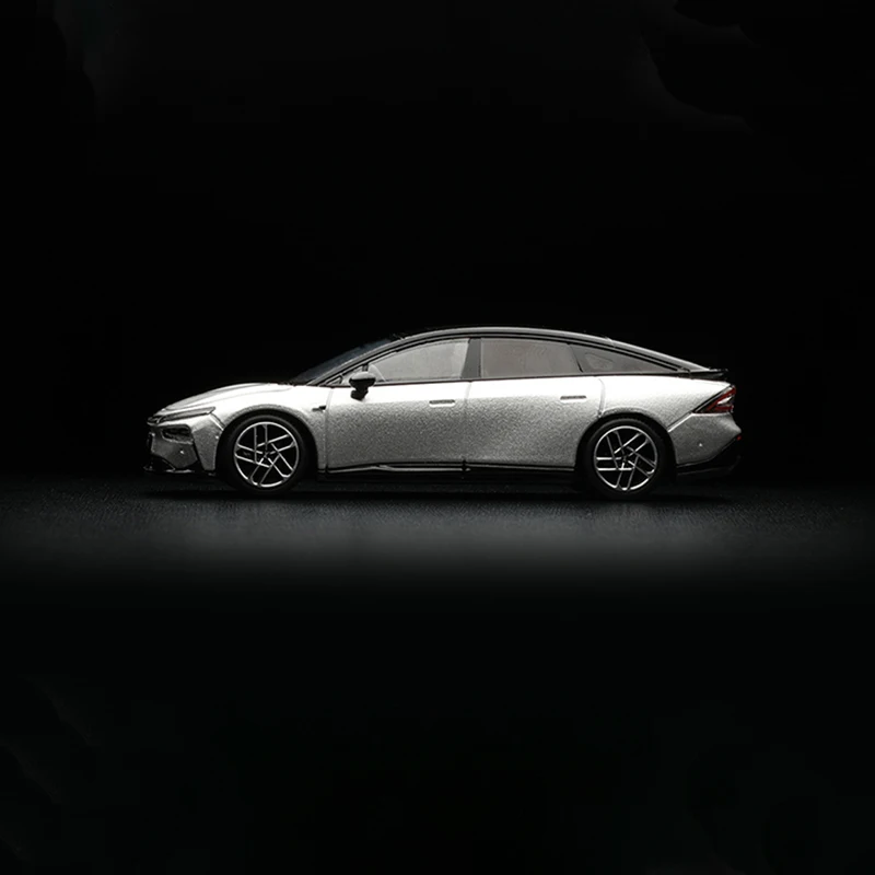 โมเดลรถซีดาน XPENG P7+ สเกล 1/64 ทำจากโลหะผสม สำหรับตั้งโชว์ ของสะสม ของที่ระลึก ของตกแต่ง