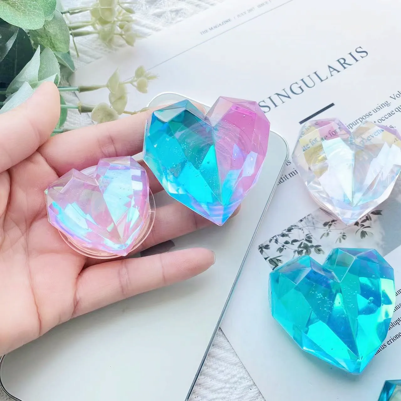 

Universal Phone Bracket Heart Rhinestone Scalable Stand Bubble Artificial Crystal Finger Ring Holder for iPhone Samsung Huawei