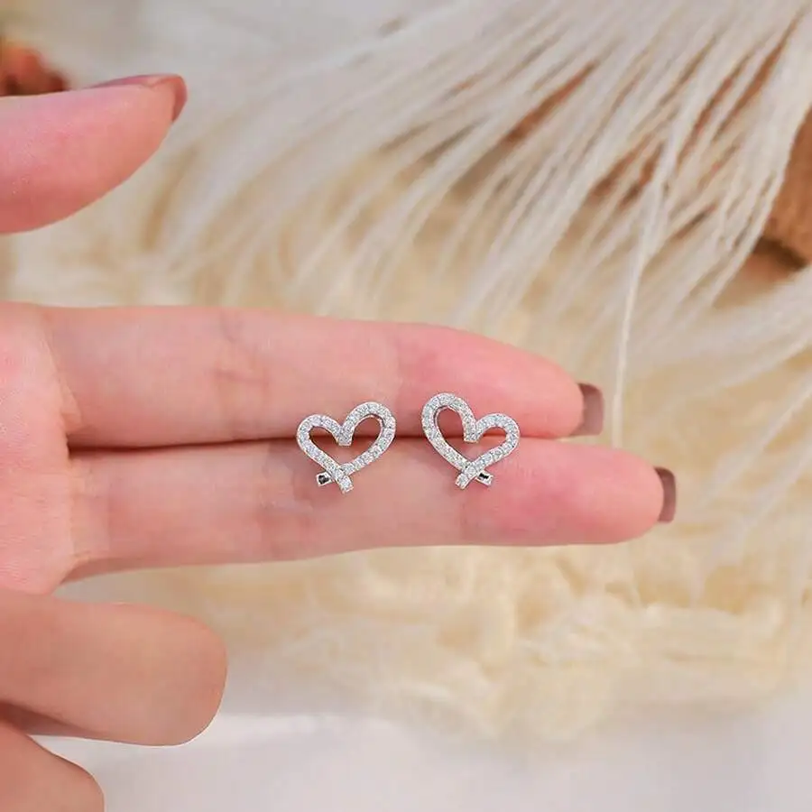 

Heart Shape Stud Earrings For Women Romantic Fashion Jewelry Lightweight Hypoallergenic