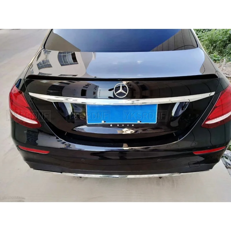 For Mercedes Benz W213 Spoiler 2016 2017 2018 2019-21 E-class E200 E300 E320 E63 Spoiler High Quality ABS Car Rear Wing Spoiler