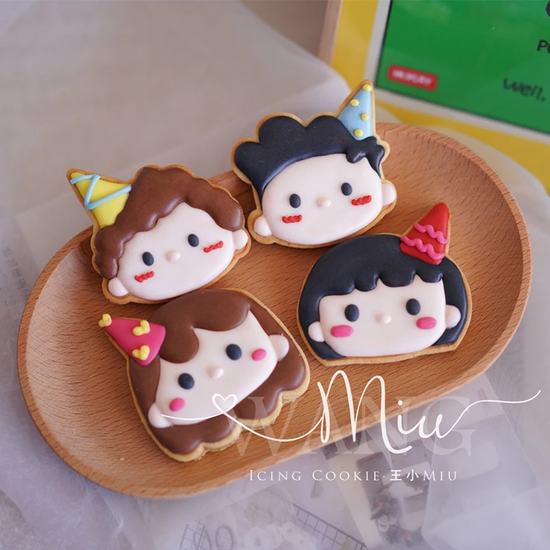 Cute Cartoon Boys and Girls Frosting Cookie Mold Parent-child DIY Baking Accessories Kids Birthday Party Cake Decorating Tools