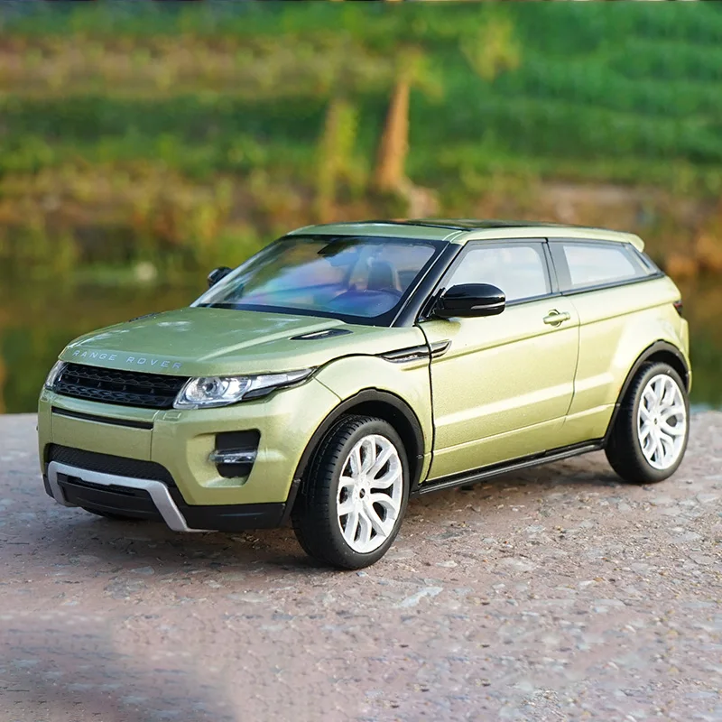 1:24 Scale Diecast Alloy Range Rover Evoque Off-road Vehicle Toys Cars Model Classics Adult Collectible Souvenir Gifts Display