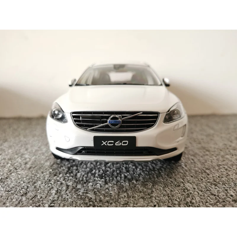 1:18 scala 2015 XC60 simulazione modello di auto in lega Diecast Toy ornamenti da collezione