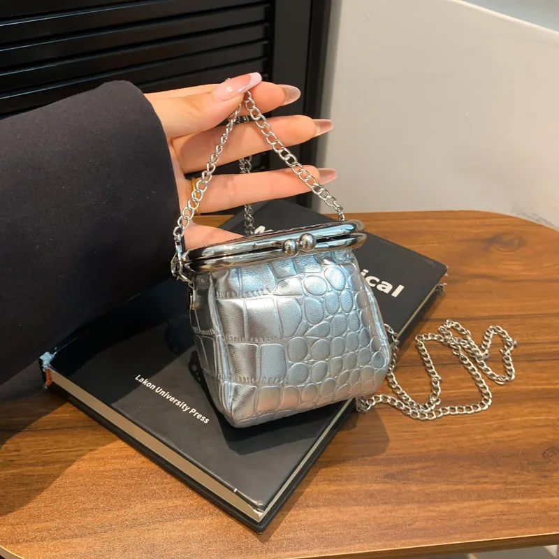 

2025 Euro Crocodile Mini Bag, with Chain Chic Unique Chain Crossbody Bag Croc Pattern Small