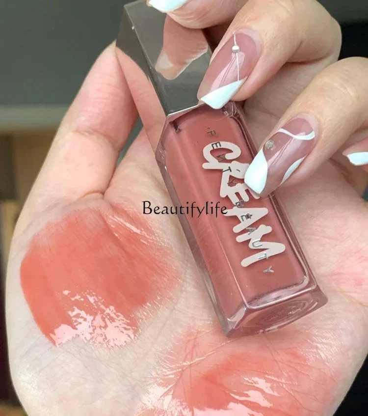 

Liquid Lip Lacquer Lip Gloss Cinnamon Milk Tea Color