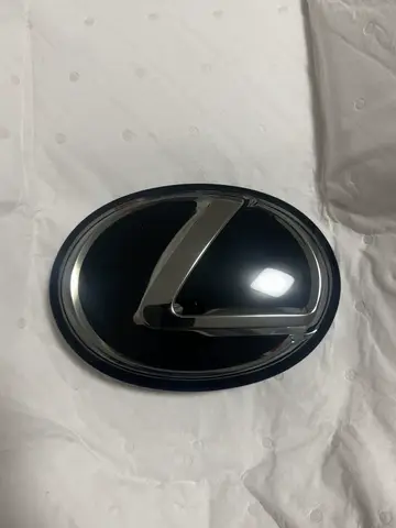 Original USED Acc Badge Front Grille Logo For LEXUS RX RX450 GS series RADAR CRUISE EMBLEM 53141-30500