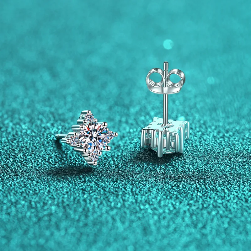 Romantic 0.5ct Moissanite Starburst Stud Earrings S925 Sterling Silver Setting Brilliant Cut Ideal Perfect Gift for Women