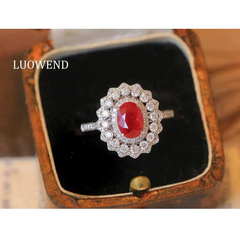 

LUOWEND 100% 18K White Gold Rings Elegant Style Luxury Diamond Natural Ruby Gemstone Ring for Women Senior Banquet Fine Jewelry