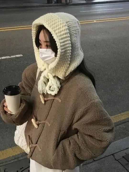 Faionable Chic Women's Winter Coat Warmth Fluffy Outerwear Korean Sle Loose Fit ort Length Button up Outerwear