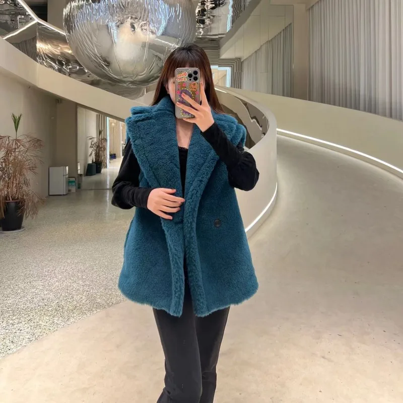 Teddy Bear Coat Camel Sleeveless Coat Winter Women Warm Jacket Sand Brown Alpaca Coat Women Loose Fashion Casual Commute 2022New
