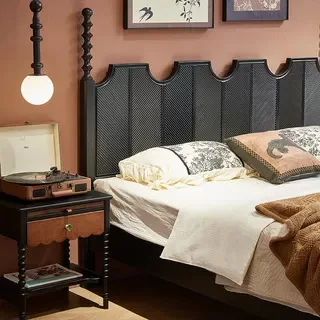 

Medieval red oak solid wood carving flower wedding bed master bedroom large bed black French retro 1.8 meters double bed