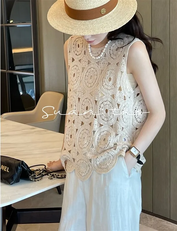 Sheer Crochet Top Embroidery Lace Blouse Sleeveless Open-knit Crop Tops Vest for Women Spring Summer Boho Vacation Outfit