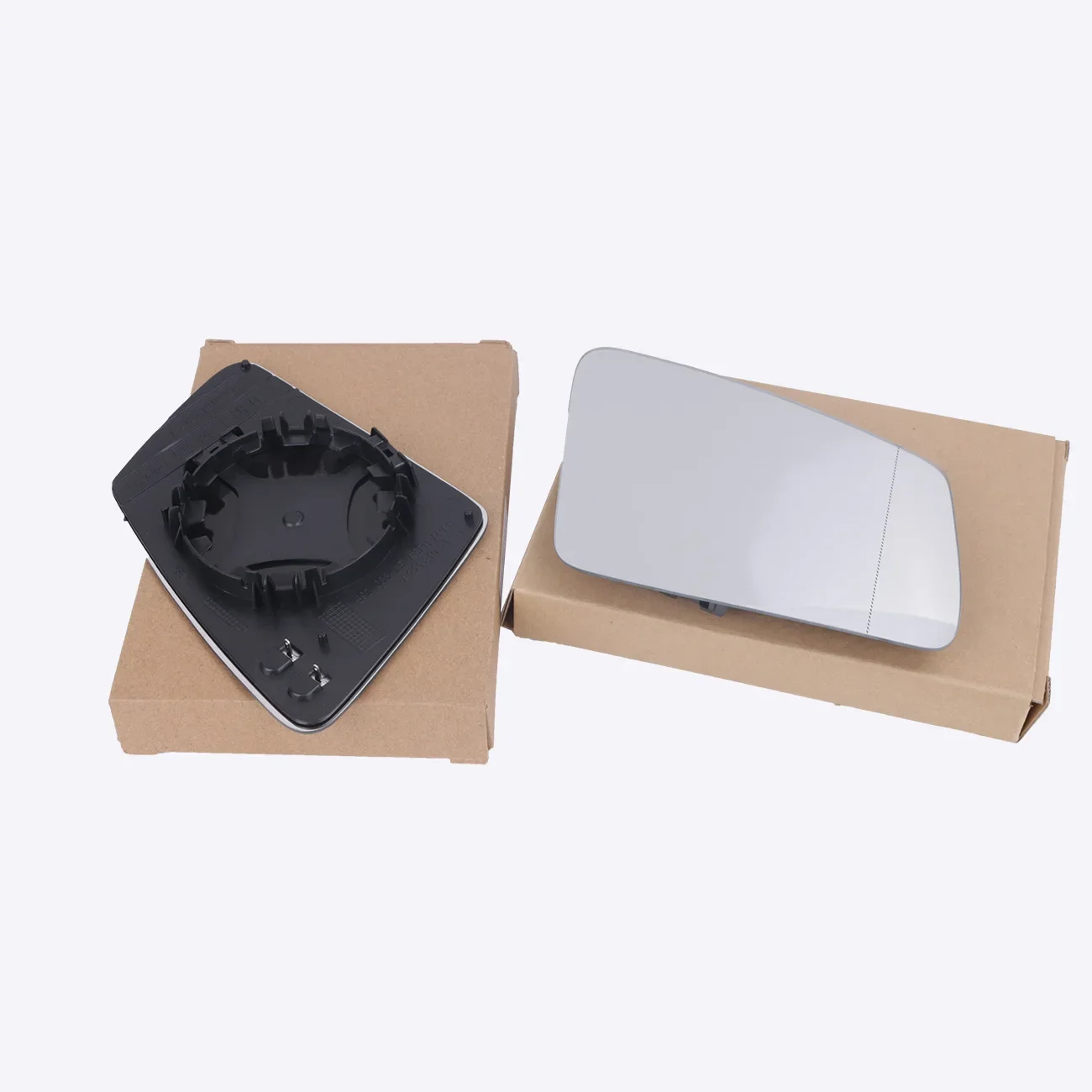 

Suitable for Mercedes-Benz A B C S GLA GLK Class W204 W212 Rearview Mirror Lens Glass Heating