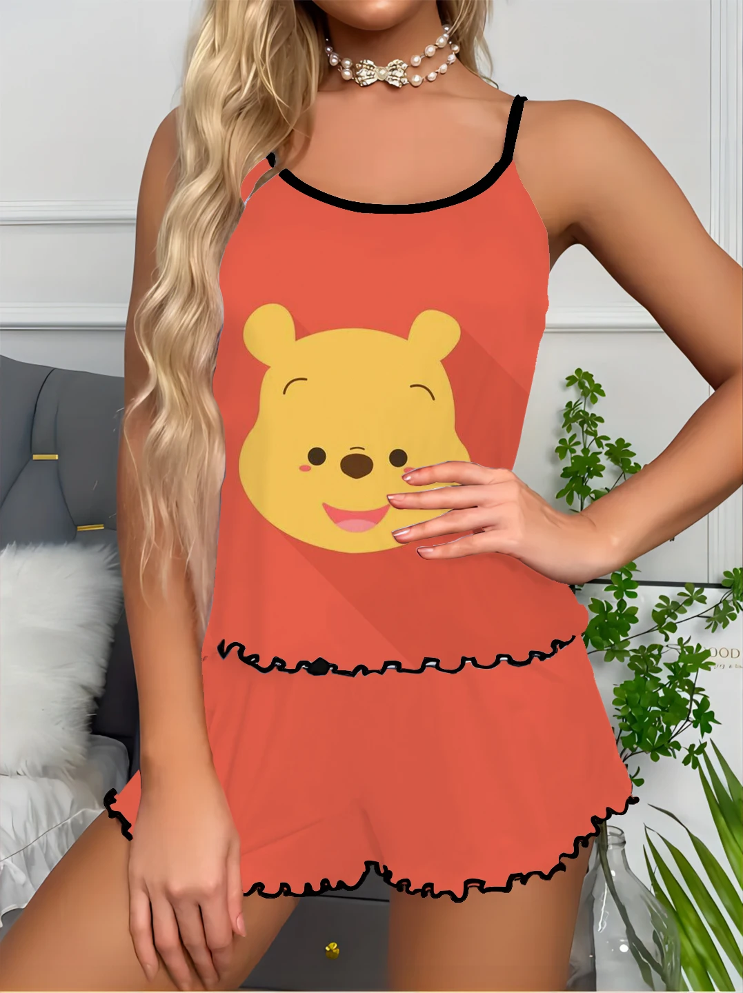 Winnie the Pooh Cartoon Print ärmellose Top Shorts Sporta nzug niedlichen Cartoon Damen Hosenträger Nachthemd Satin Sporta nzug