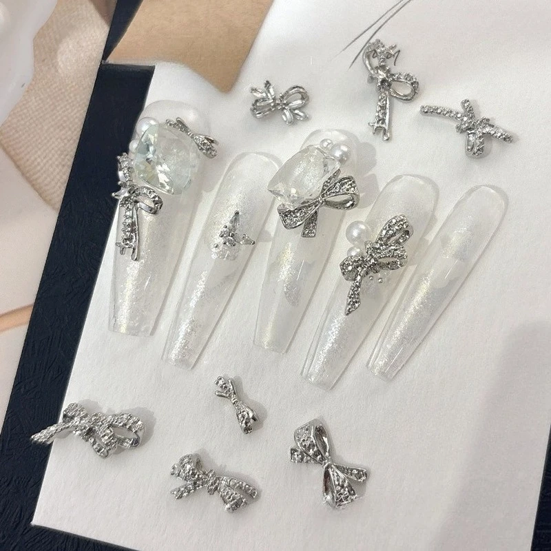 

Silver Side Bowknot Ribbon Cute Bow Tie Alloy Zircon Rhinestone Metal Ins Nail Art Decoration Manicure Accessories DIY Jewelry