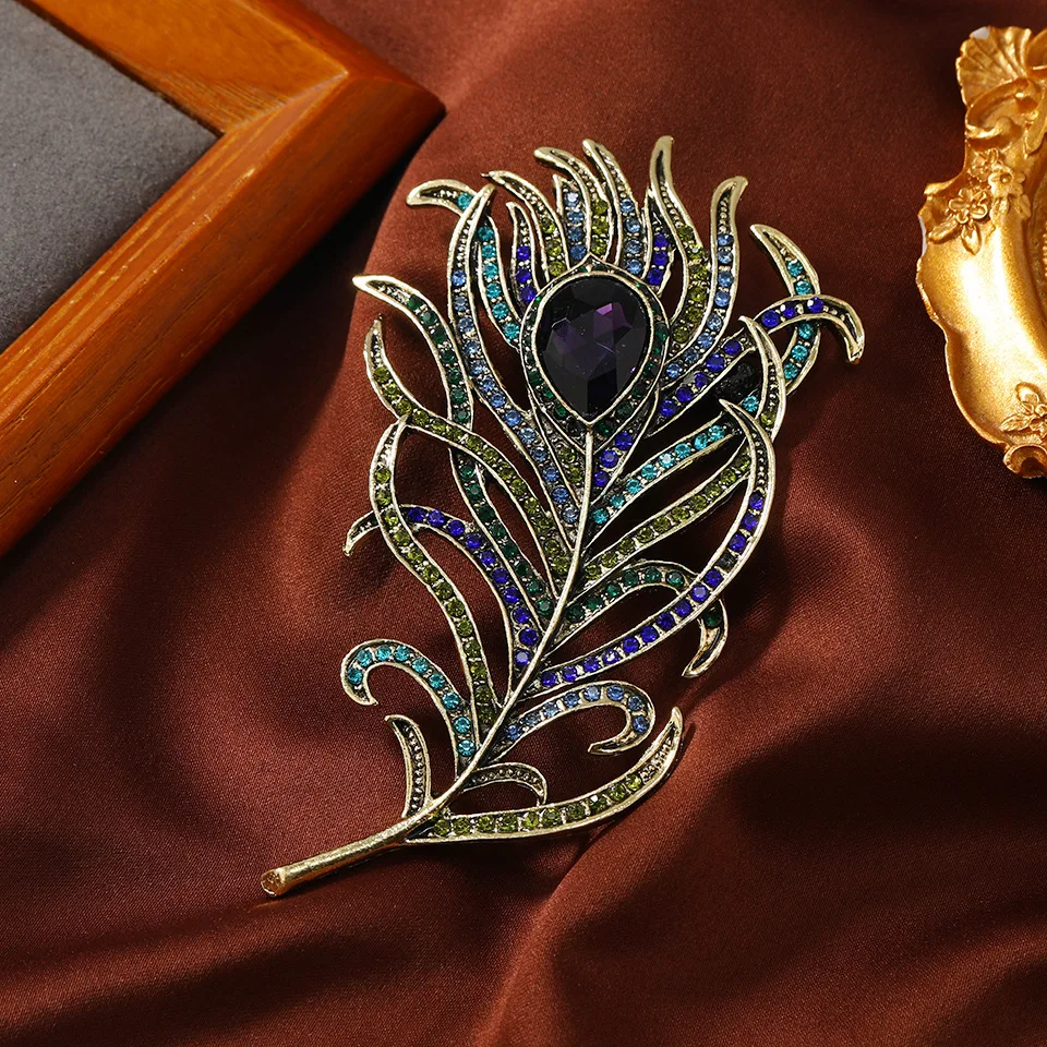 Luxury Rhinestone Peacock Feather Brooches For Women Men Exquisite Colorful Crystal Large Palm-leaf Fan Metal Pins Jewelry Gifts