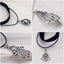 Punk Black Rope Chokers Necklcaes for Women Vintage Palm Water Droplet Crown Skeleton Hand Snowman Pendant Necklace Jewelry Gift