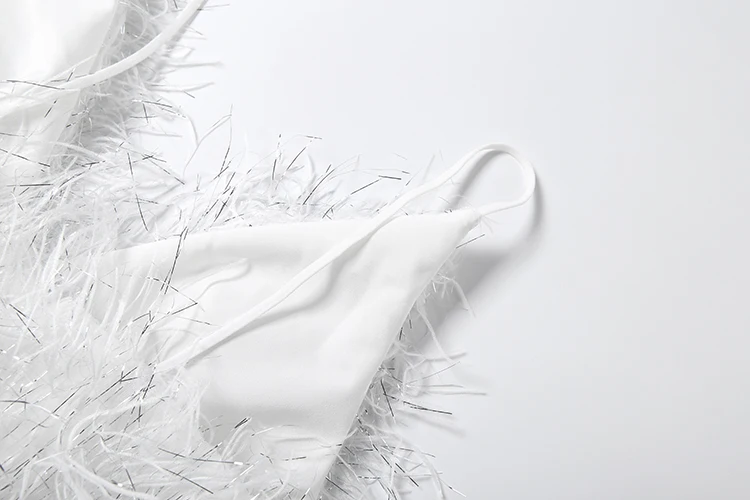 Weird Puss Furry Tassel Sling Kleid Damen Sommer Trend Spaghettiträger Tiefer Ausschnitt Rückenfrei Figurbetont Pfirsichfarben Hüftbetont Modisch Mini Bodycon – Detail 7