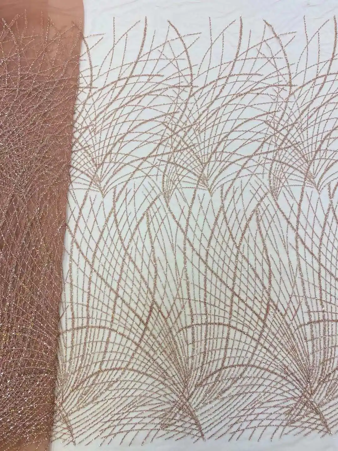 

Luxury African Sequins Groom Lace Fabric High Quality French Nigerian Beaded Lace Fabric For Wedding Dress