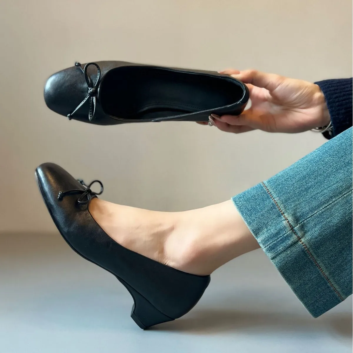 Women High Heel Shoes Comfortable Round Head Shallow Mouth Low Heel Ladies Classic Black Spring Autumn Women High Heel Pumps