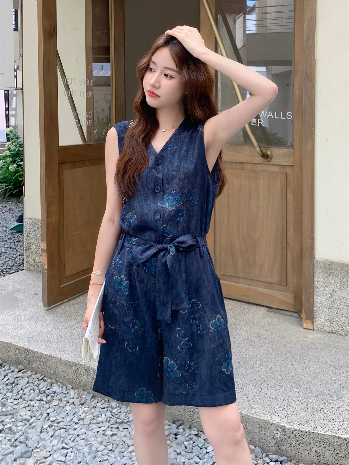 Adelgazante bordado Floral Denim pantalones de pierna ancha mono de mujer de cintura alta novedad de verano Sle Retro Jeans monos