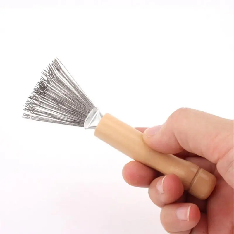 Brosse à cheveux portable avec fil métallique, mini dissolvant D343, maison, voyage, salon, râteau, peigne, manche en bois, outils pour livres, 1