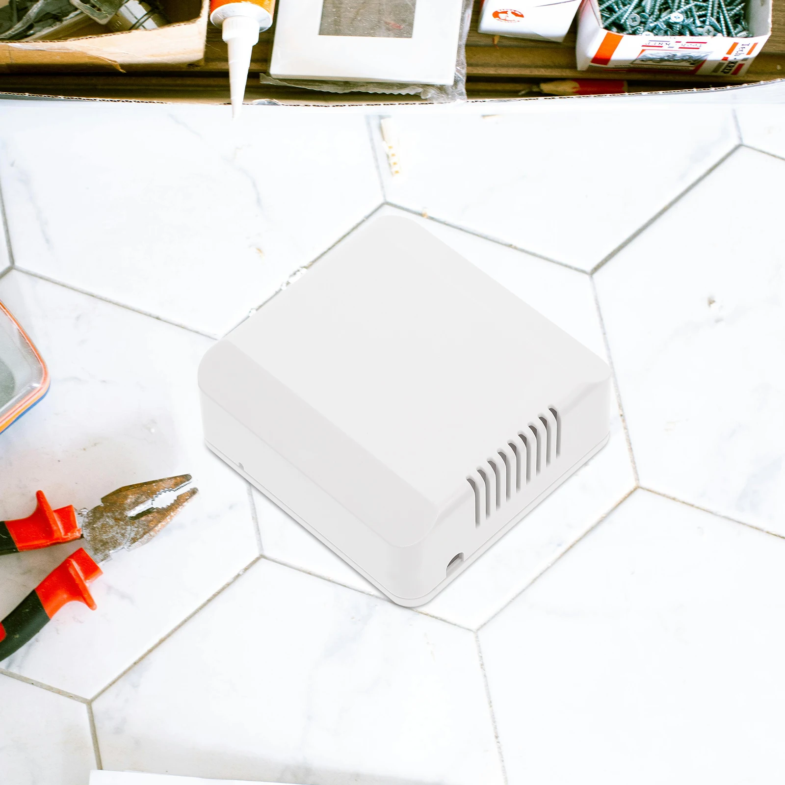 

Smart Electric Controller Enclosure Waterproof Junction Outdoor Electrical Plastic White Universal Project Enclosure For