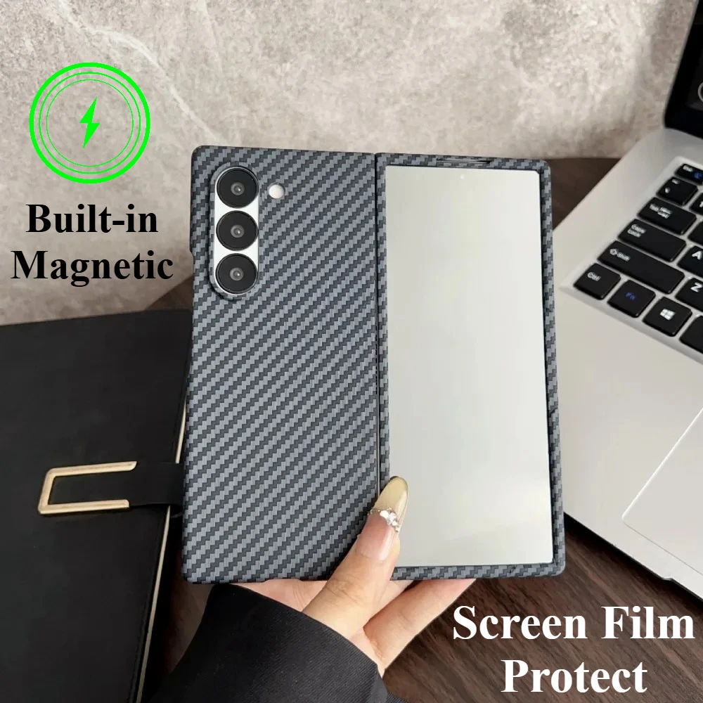 Custodia per telefono magnetica ultrasottile in fibra di carbonio per Samsung Galaxy Z Fold7 6 5 4 3 Schermo di ricarica wireless Proteggi la copertura antiurto