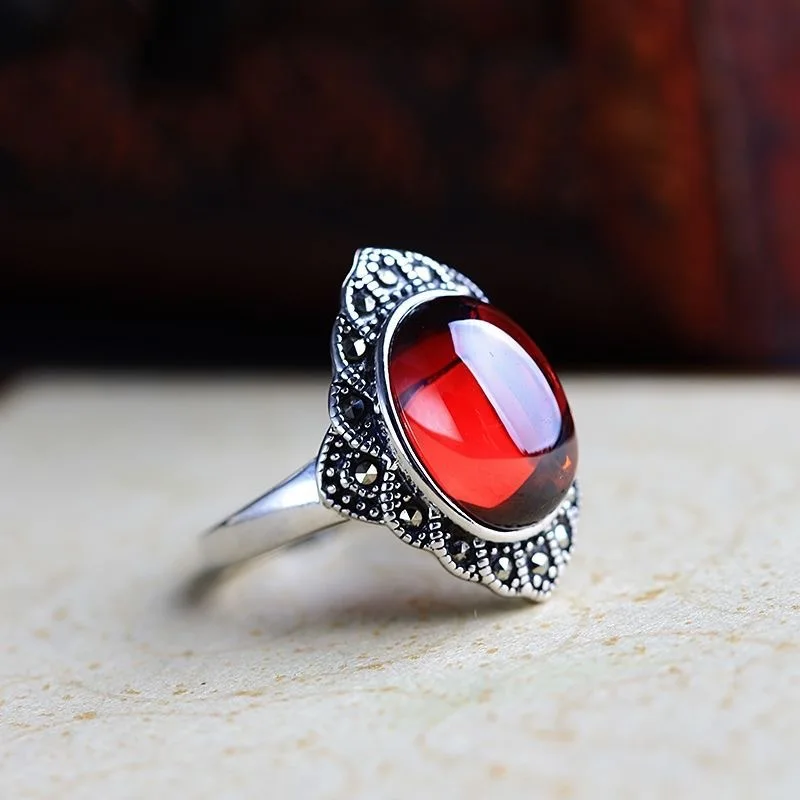 

Vintage Style Moonstone Women Men's Ring, Silver-Plated Carved Pattern Oval Gemstone Ring, Retro Statement Finger Jewelry Gifts