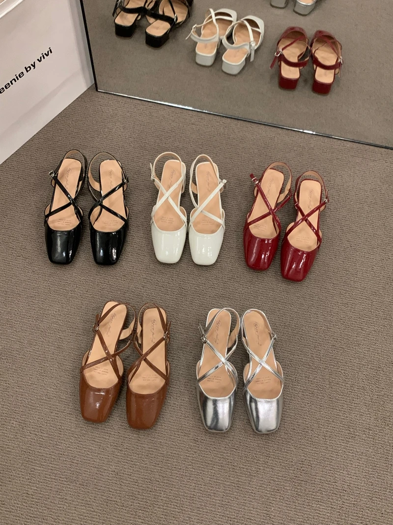 Sapatos de mola para mulheres, alça traseira, dedo do pé quadrado, slides rasos, sandálias casuais, deslizamento ao ar livre em sapatos simples