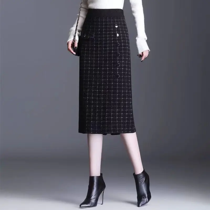 Autumn Winter Imitation Mink Velvet Plaid Skirt Crystal Button Hem Lace Spliced Medium Length Hip Wrap Skirt Knitted Split Women