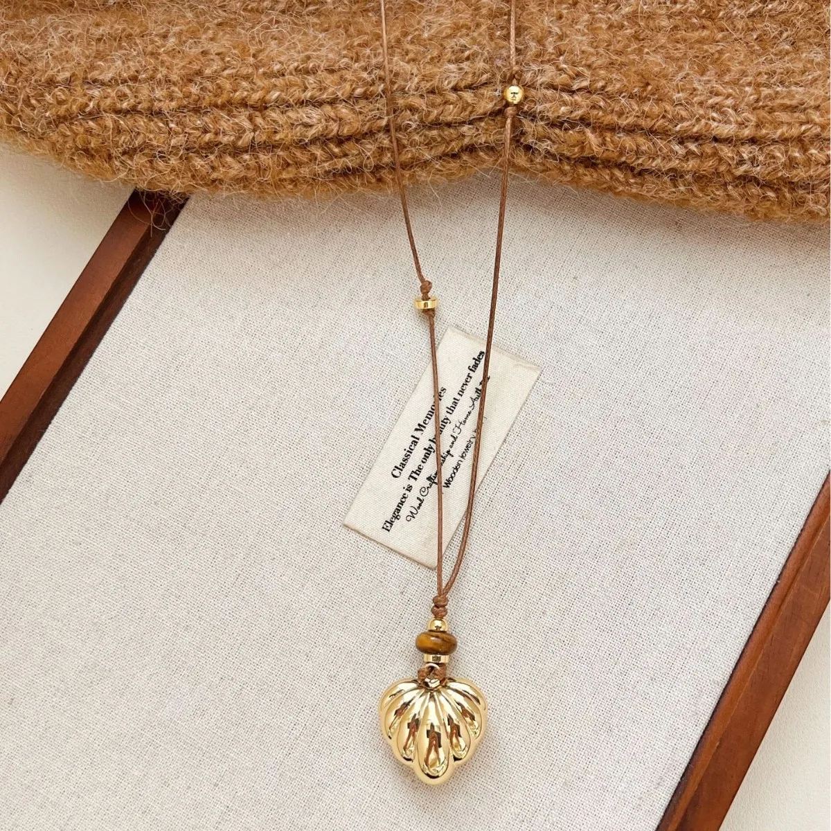 Simple love pendant drawstring necklace light luxury versatile fashion accessory