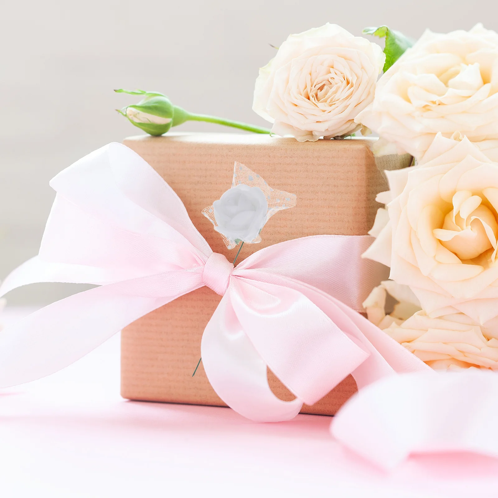 

144Pcs Artificial Foam Rose Heads Tulle Enhanced Realistic Texture Stems Leaves for DIY Wedding Bouquets Bridal Shower