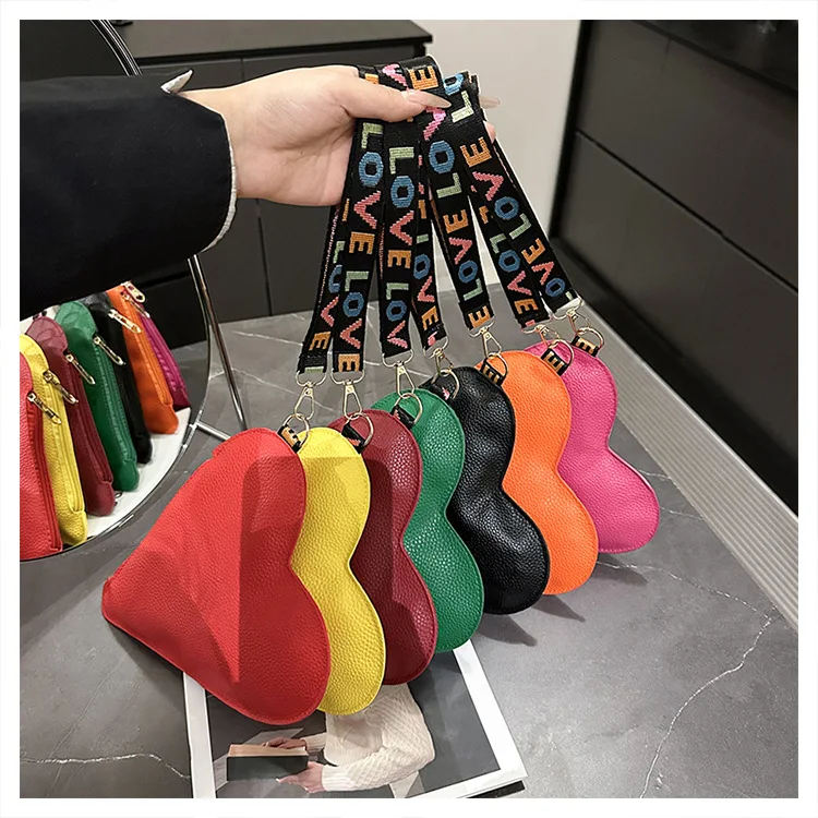 New Heart Shape Wristlet, Korean Style Cute Coin Purse for Women, Fashion High-Looking Handheld Bag for Girls
