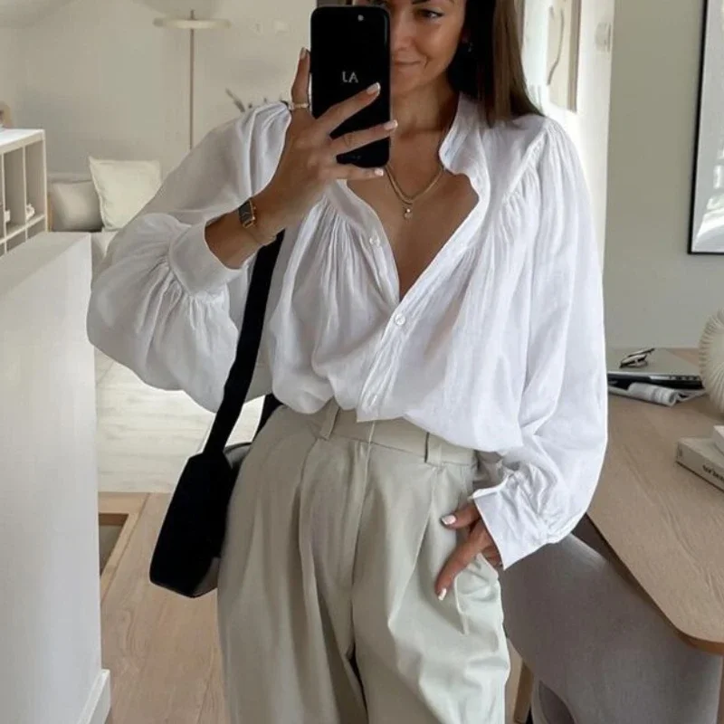 قميص أبيض عصري غير رسمي للنساء بياقة واقفة وأكمام طويلة سترة صوفية واحدة الصدر للخريف