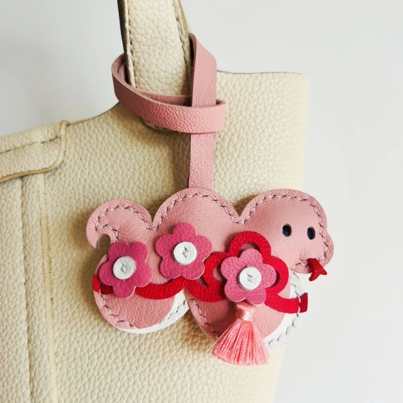 

Unique Cute Genuine Leather Handmade Snake Pendant Car Bag Key Pendant Handbag Crossbody Bag Pendant Girl'S Birthday Gift Lovely