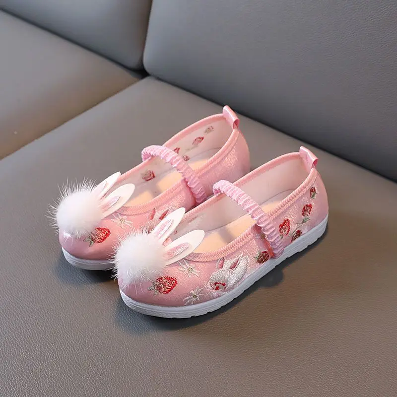 2026 Girls Spring Autumn New Arrival Fashion Flats Chinese Style Traditional Embroidered Cloth Shoes for Kids
